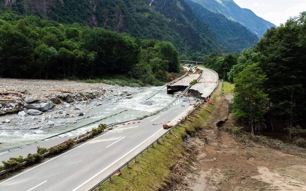 Sanierungsarbeiten an der A13 in der Schweiz
