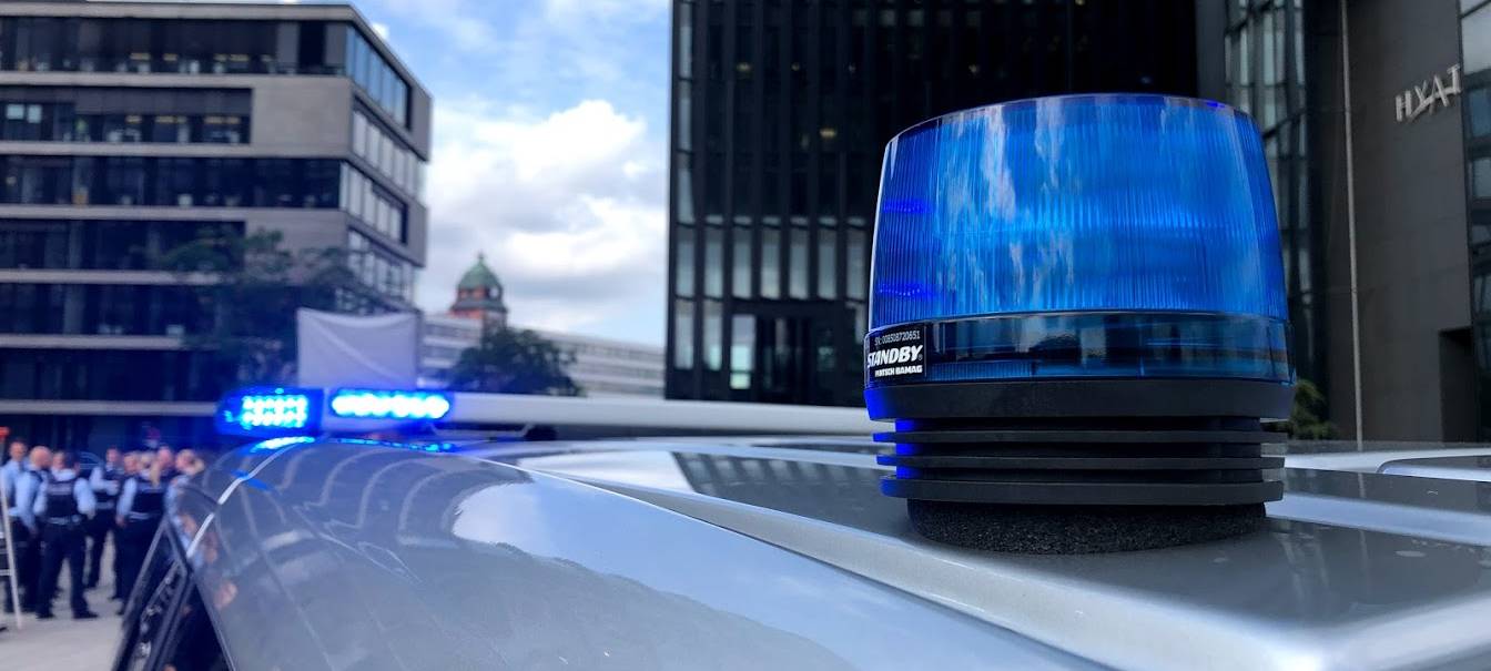 Rechtsanwalt mit Blaulicht unterwegs: 4500 Euro Strafe