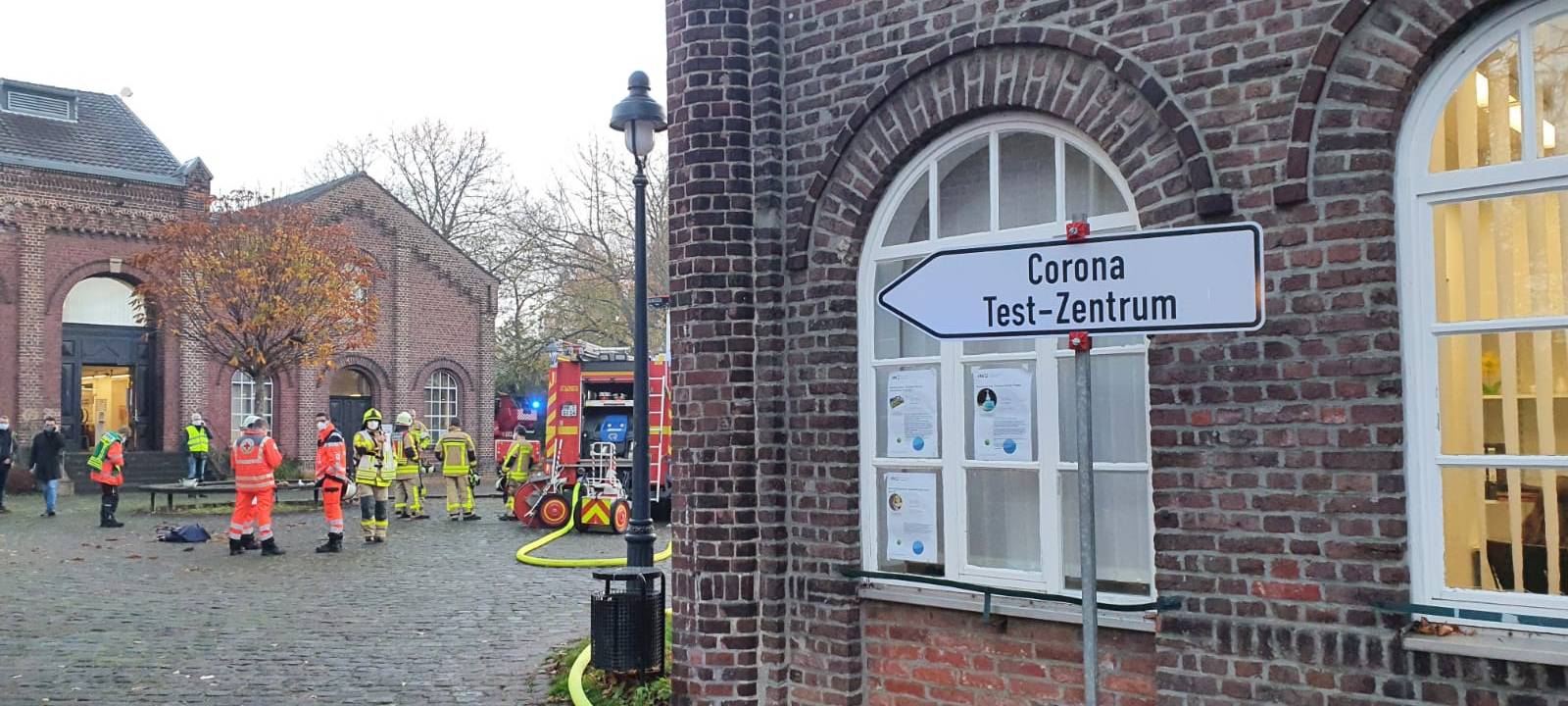 Brandstiftung in Corona-Teststelle in Grevenbroich?