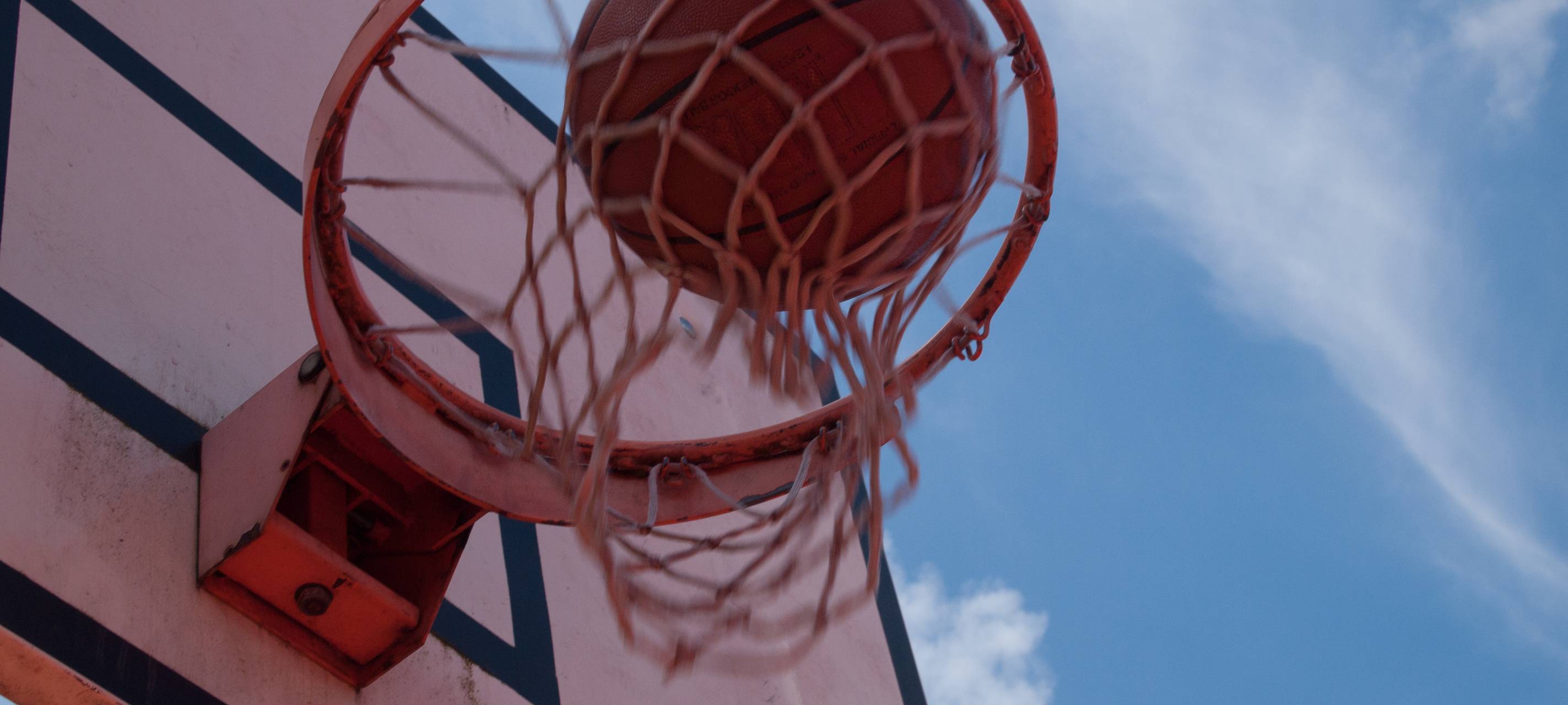 Meerbusch: Neuer Basketballplatz am Mataré Gymnasium