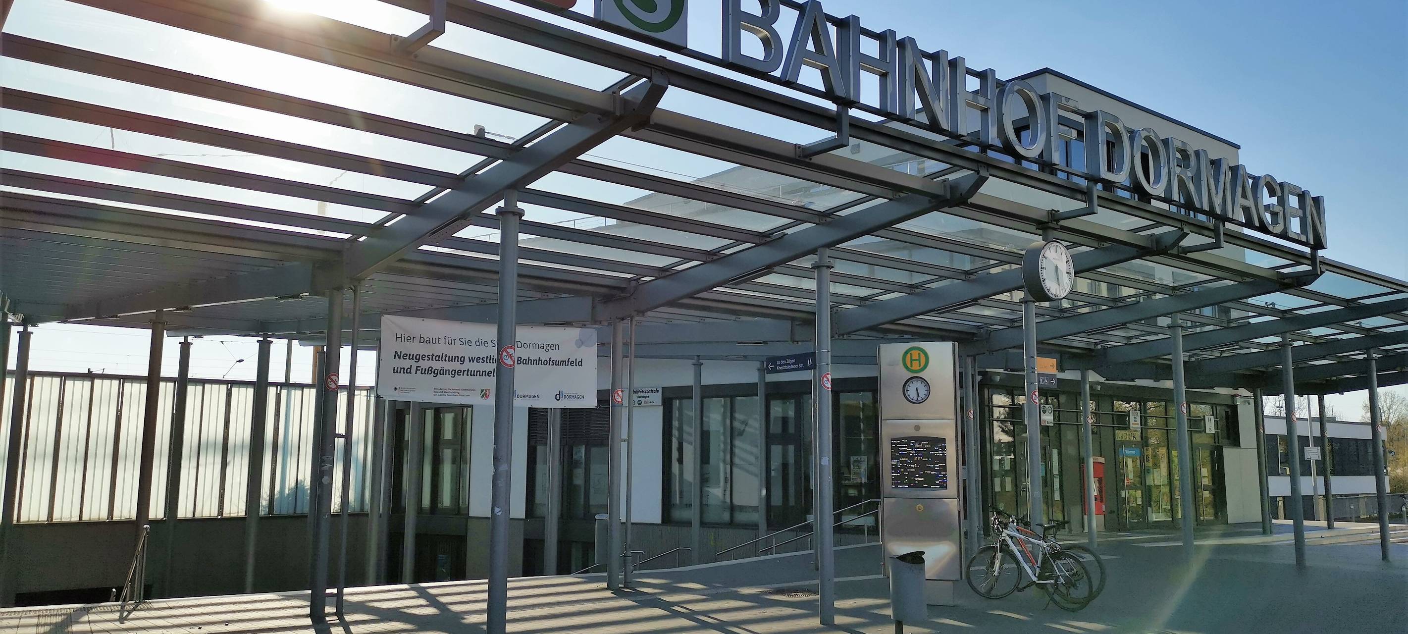 Bahn reinigt Bahnhöfe in Neuss und Dormagen