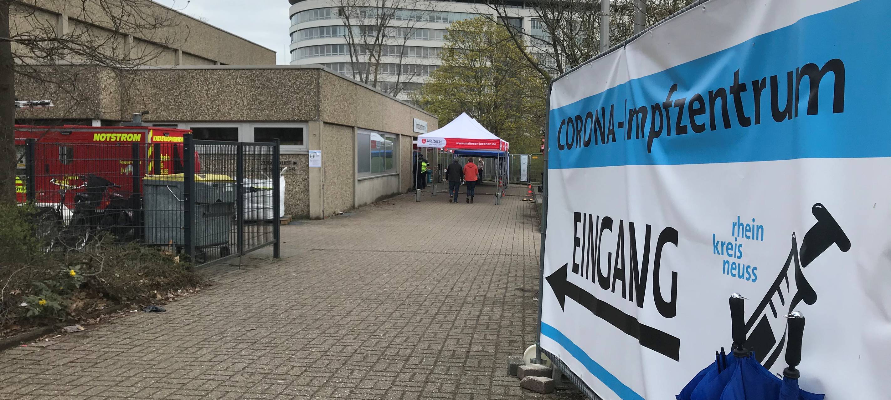 Das Corona Impfzentrum in Neuss