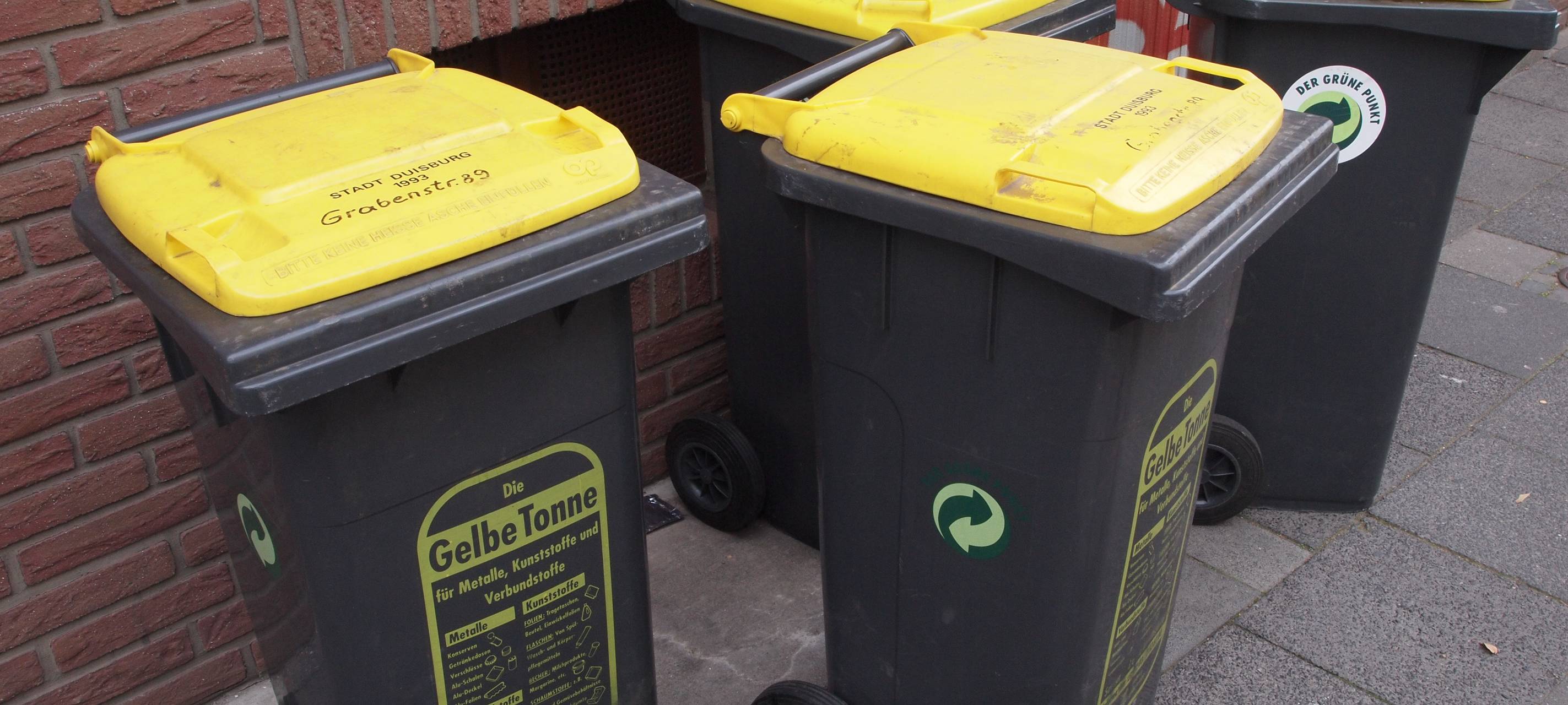 Mehrere Kommunen im Rhein-Kreis Neuss gehen Müllproblem an