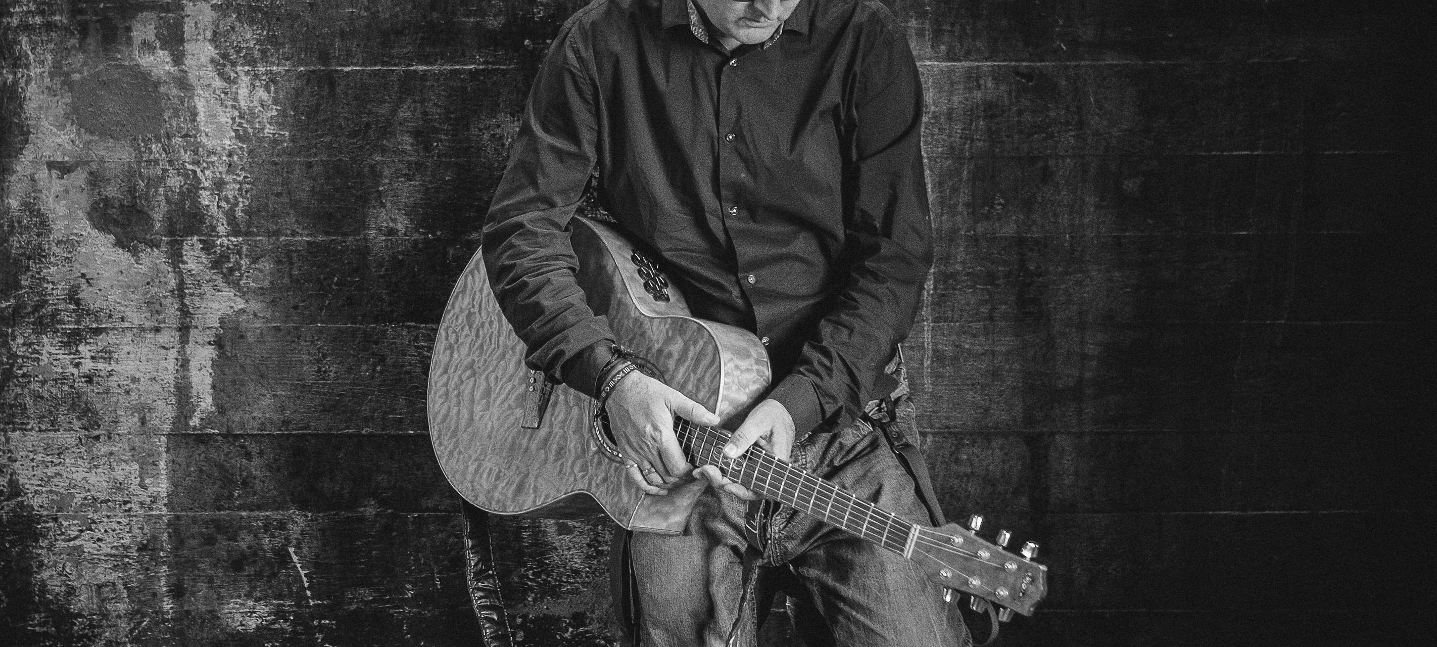 Ötte & Band aus Jüchen mit "Mayday"