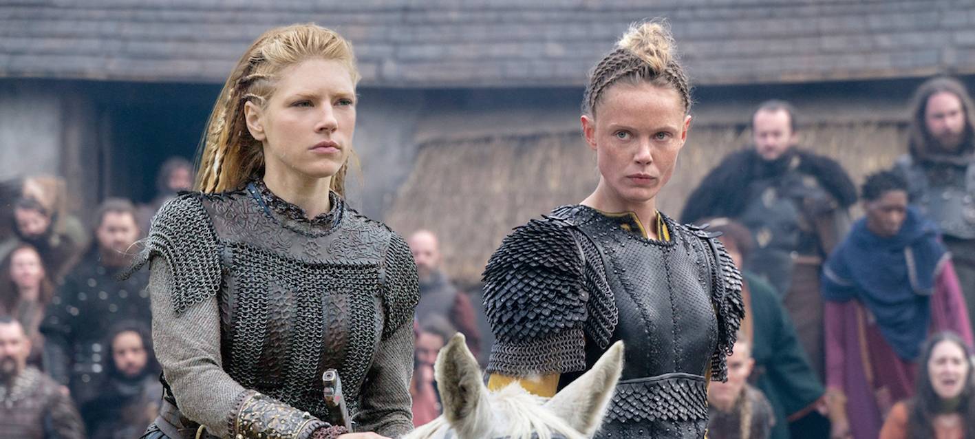 Die Frauen ziehen mit in die Schlacht.