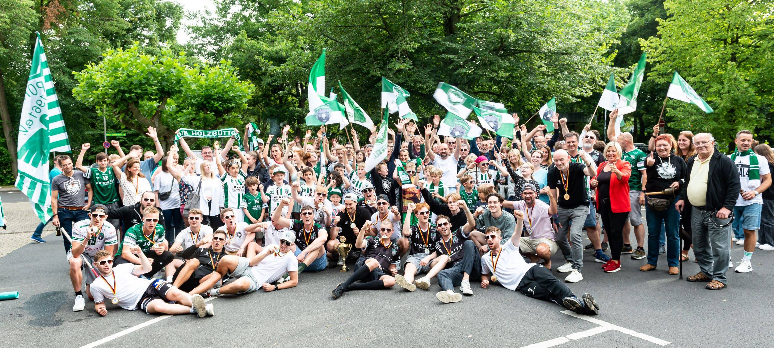 DJK Holzbüttgen ist deutscher Floorball-Meister