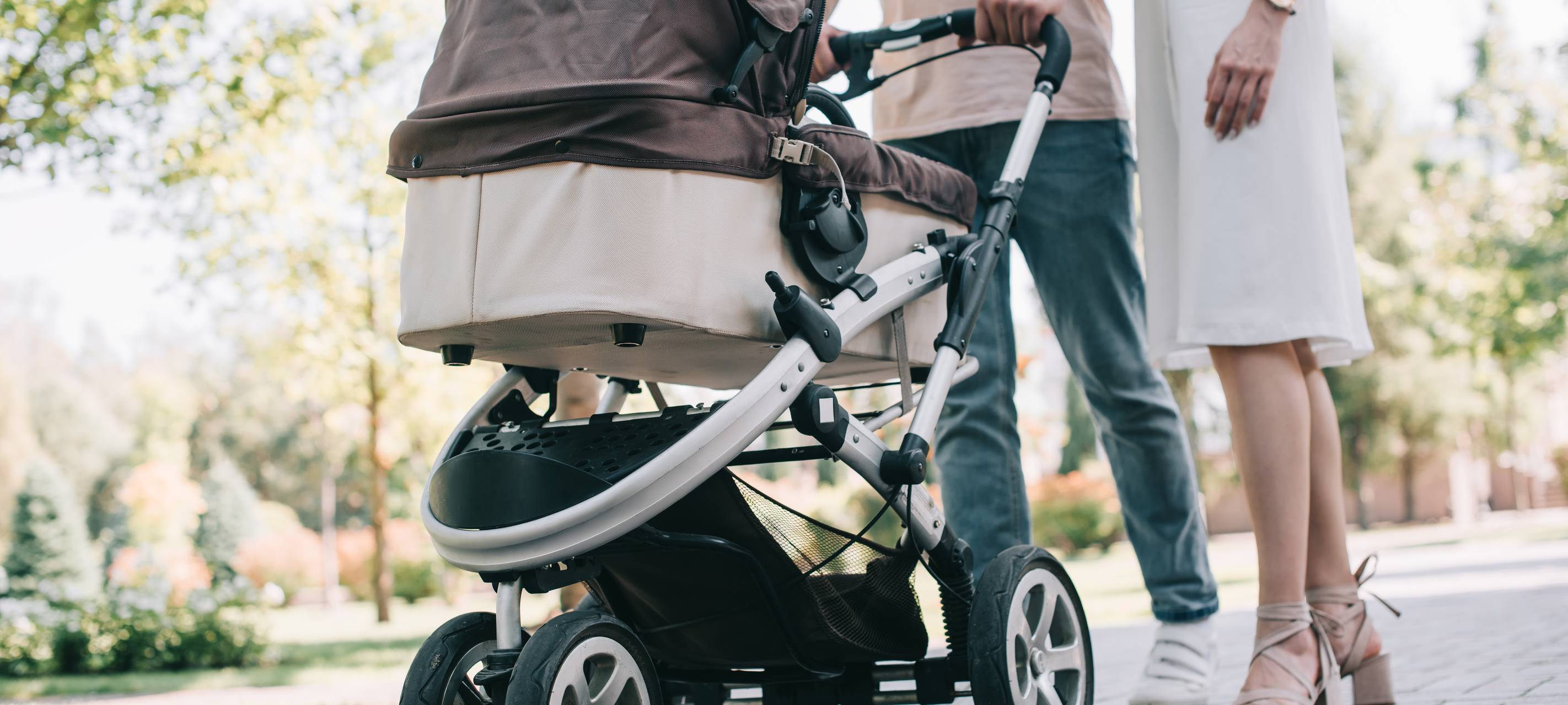 Viele Elterngeld-Anträge in 2022 im Rhein-Kreis Neuss