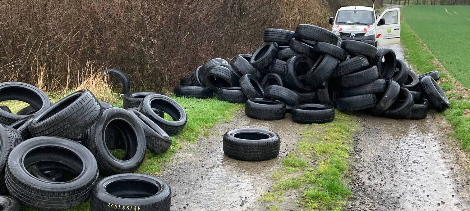 Wilder Müll macht Probleme im Rhein-Kreis Neuss