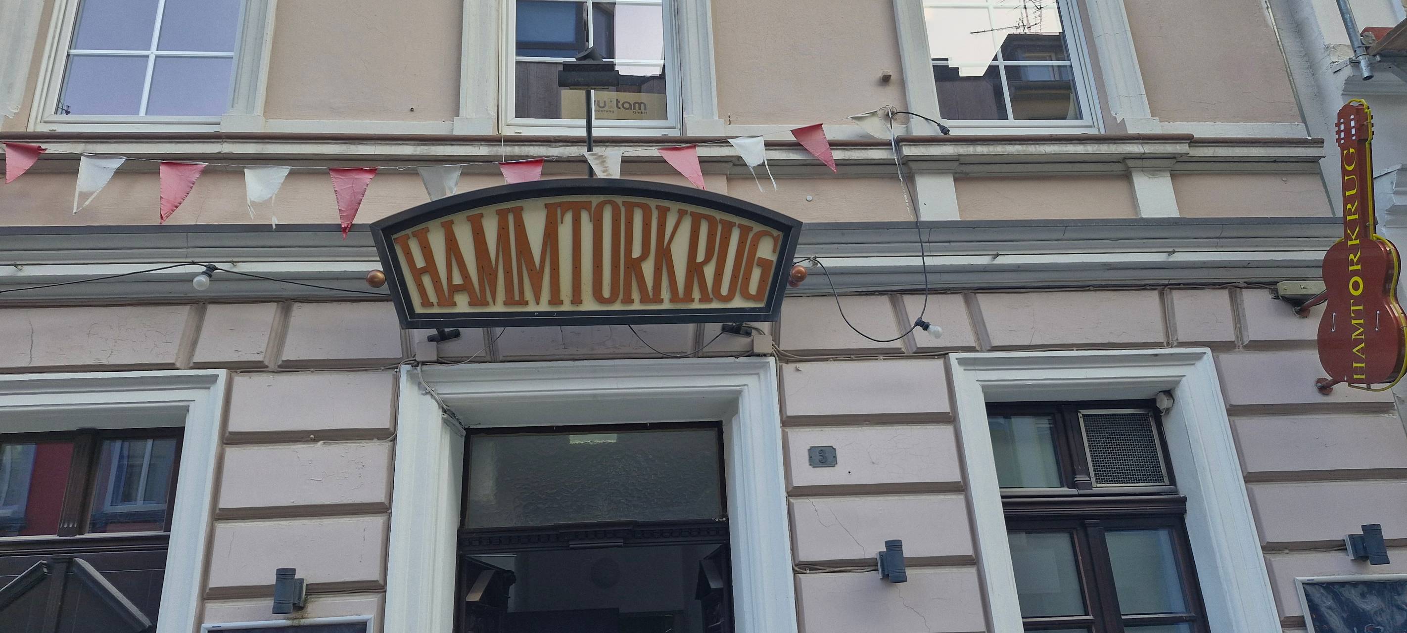 Der Neusser Hamtorkrug macht wieder auf