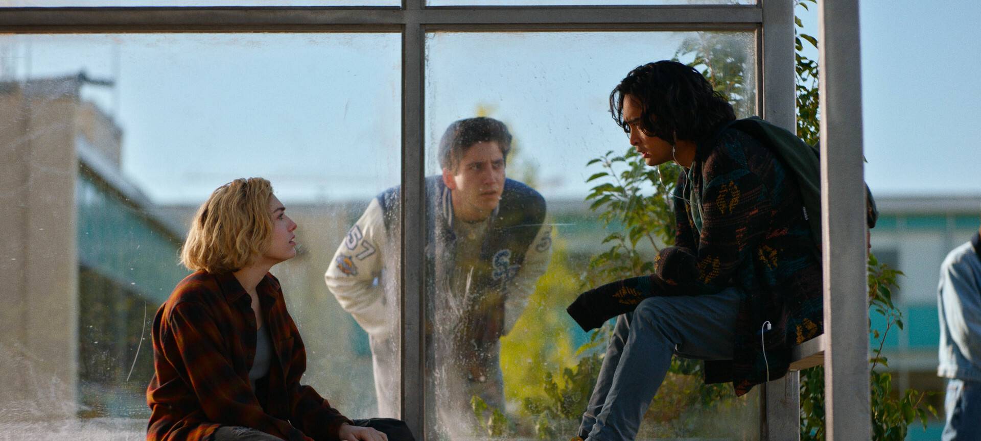 Madison versucht im Schulalltag Antworten zu finden.